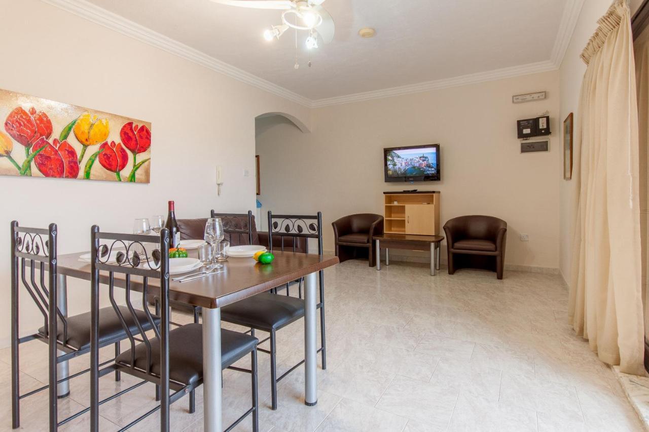 Pool And Sea Merill Apartments - Happy Rentals Mellieħa Eksteriør bilde